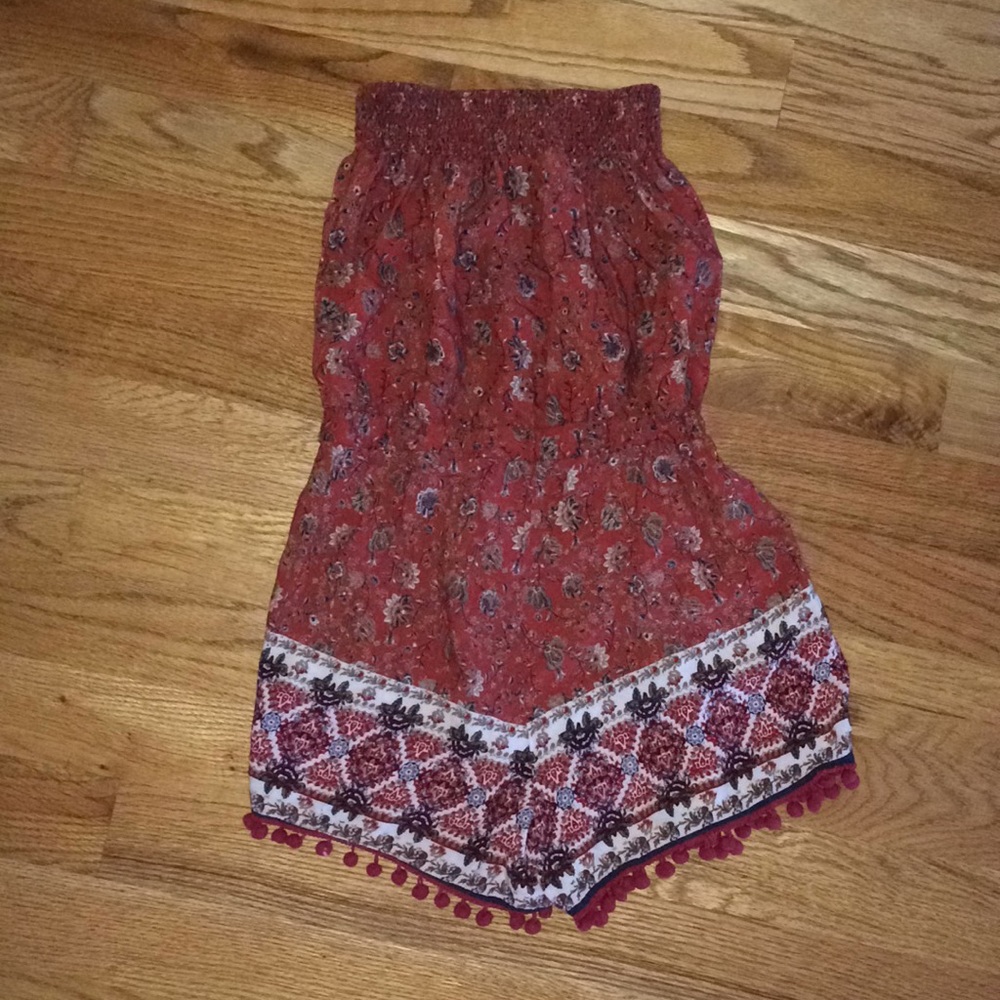 Boho patterned strapless romper